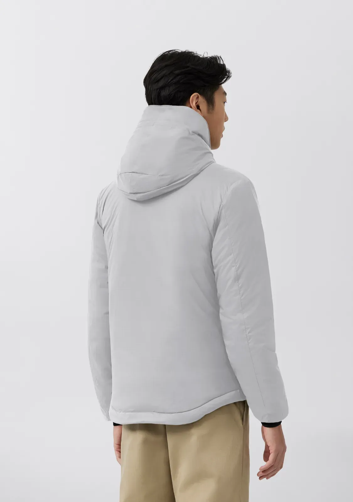 Model 5078M Lodge men's short hooded lightweight model. Color: White official website picture. Size: S M L XL XXL.